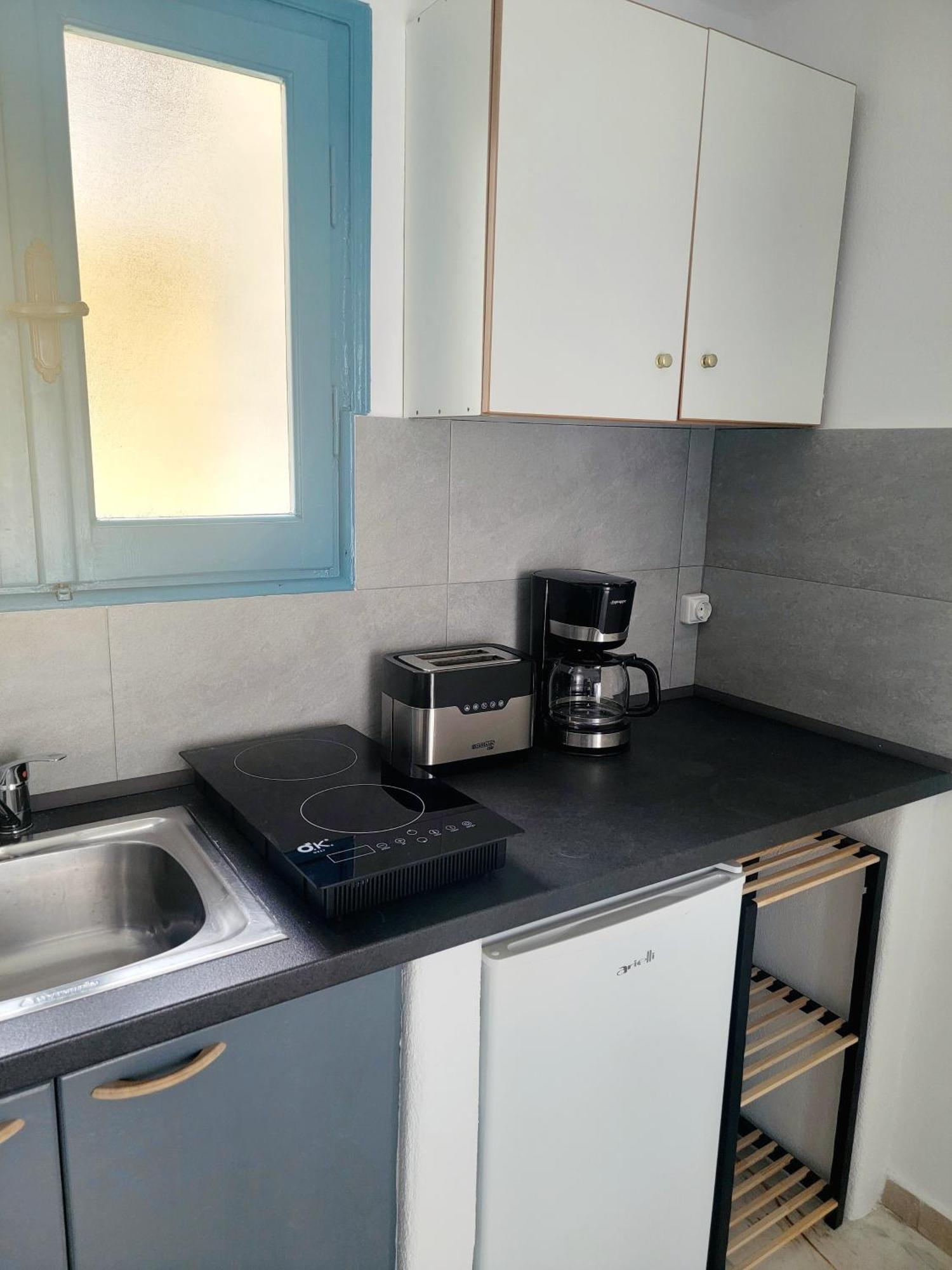 Kalimera Studios And Apartments Moraḯtika Ngoại thất bức ảnh