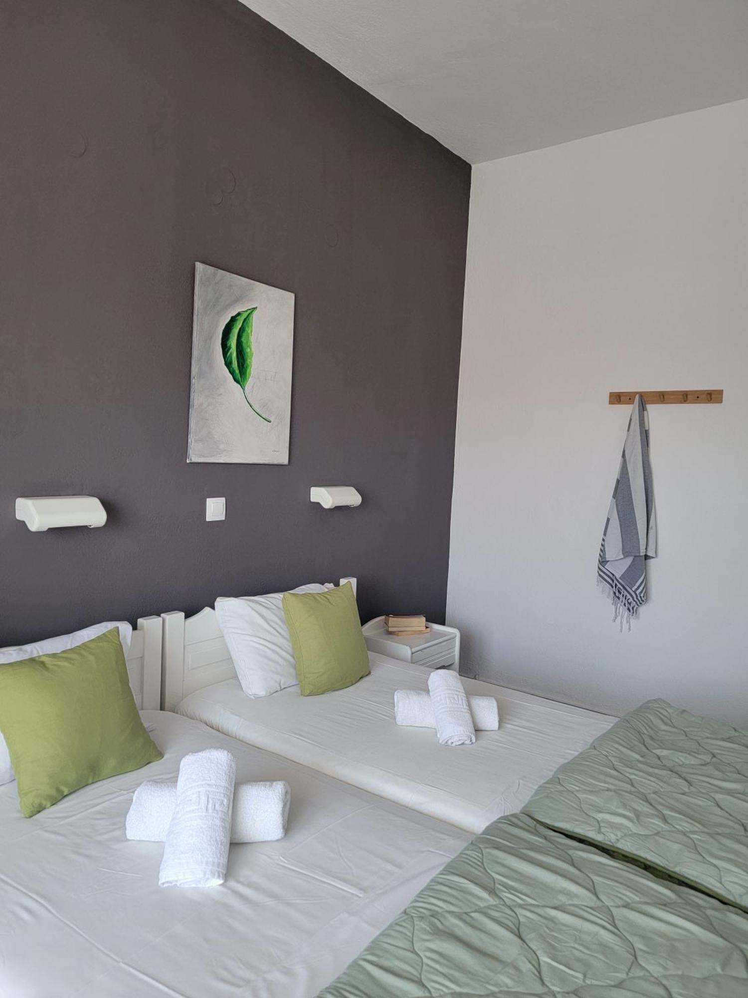 Kalimera Studios And Apartments Moraḯtika Ngoại thất bức ảnh