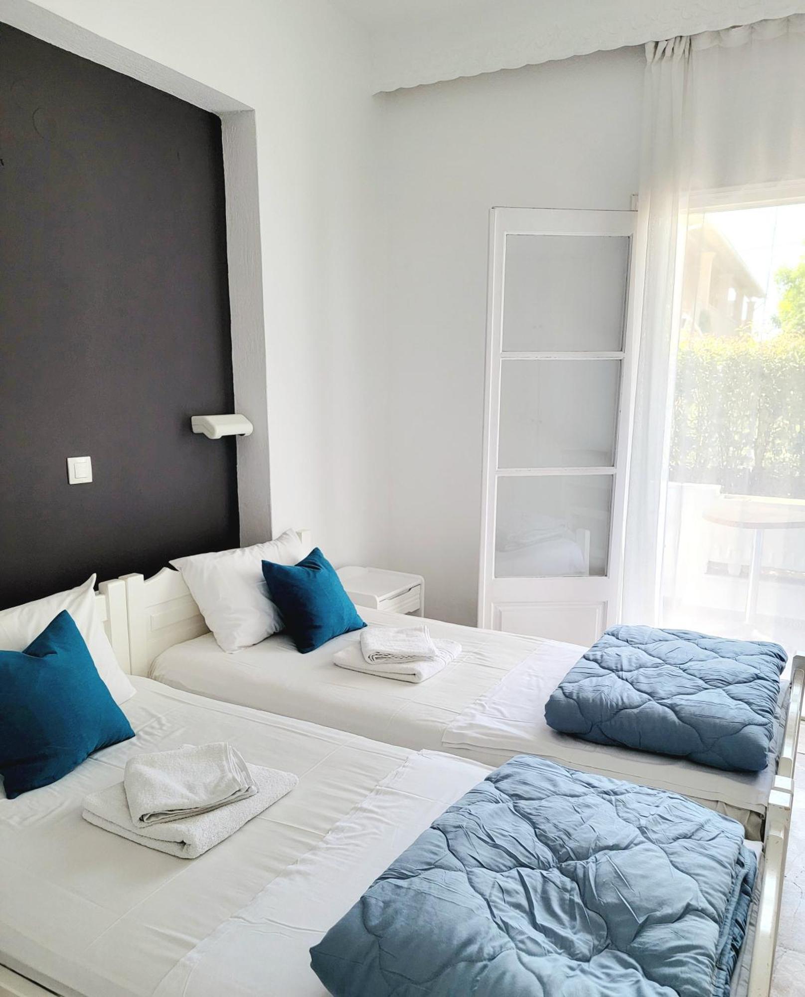 Kalimera Studios And Apartments Moraḯtika Ngoại thất bức ảnh
